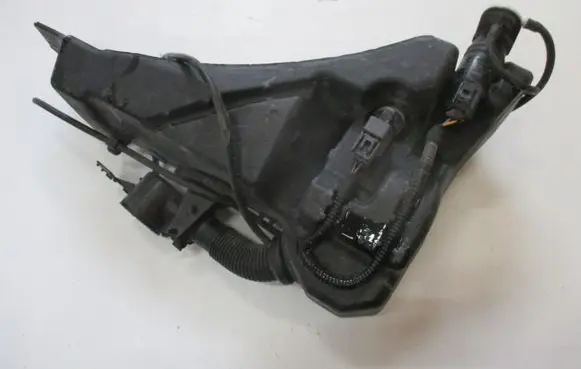Ford Focus Windshield washer fluid reservoir/tank JX7B17B613EE