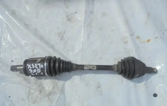 BMW X5 E70 Front driveshaft 67845567