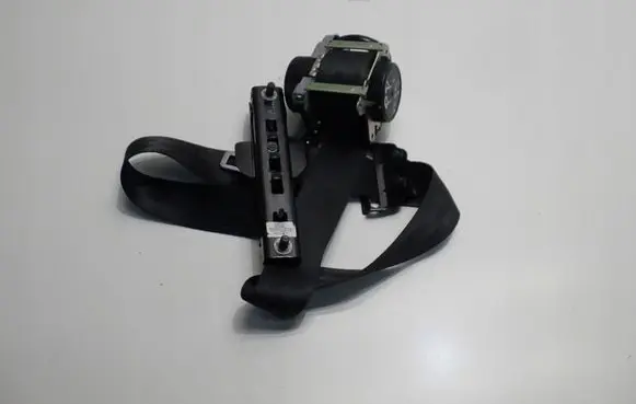 Volvo XC40 Front seatbelt 32149127