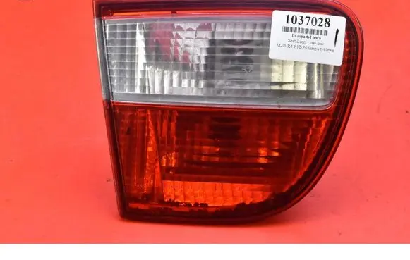 Seat Leon (1P) Rear/tail lights 1M6945091B