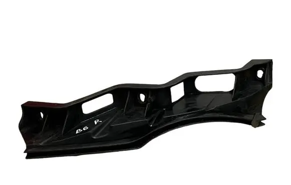 Volkswagen PASSAT B6 Front bumper mounting bracket 3C0807890