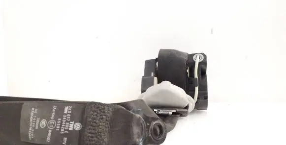 Volkswagen Caddy Front seatbelt 2K0857805E 34044285 141662003