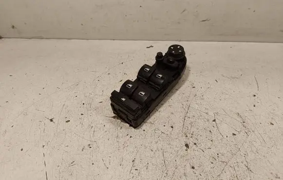 BMW X6 E71 Electric window control switch 9218044
