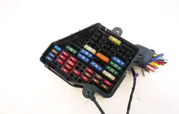 Audi A4 S4 B5 8D Fuse box set 8d1941824