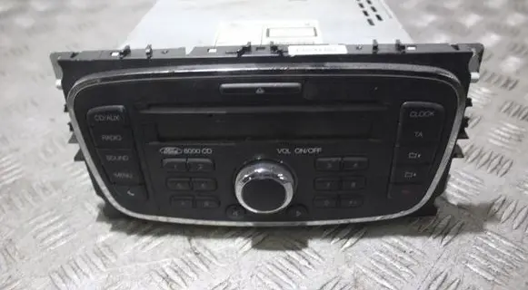 Ford Mondeo MK IV Radio/GPS head unit trim BS7T18C815AE