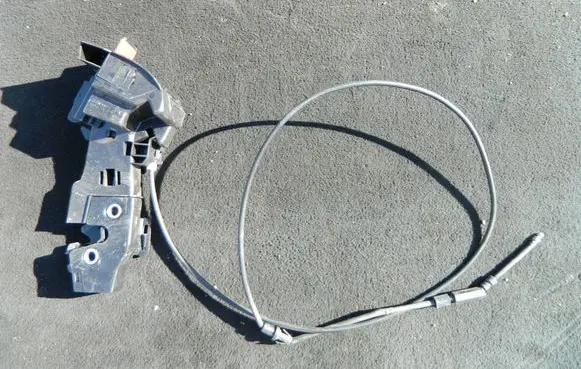 BMW 5 F10 F11 Seat back rest lock catch 7274143