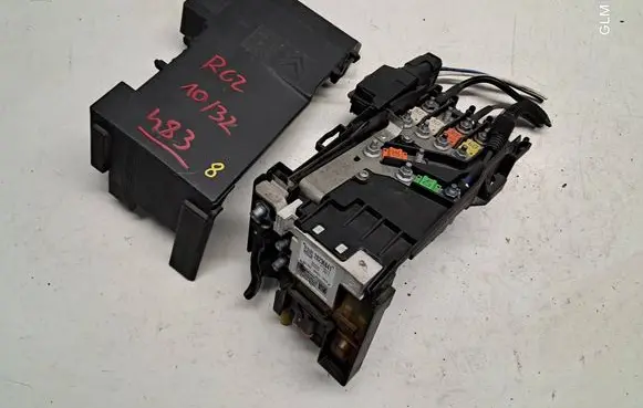 Fuse box set