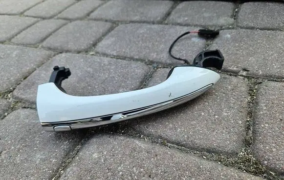 Opel Insignia B Rear door exterior handle 
