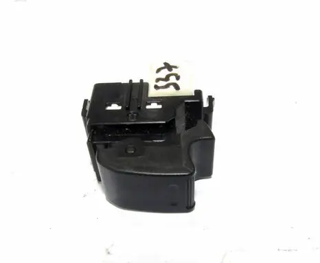 Toyota RAV 4 (XA20) Electric window control switch