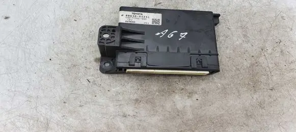 Toyota Avensis T270 Other control units/modules 8865005251 MB1777001850