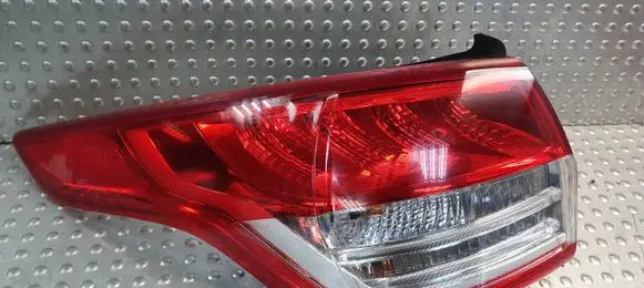 Ford Kuga II Rear/tail lights CV4413405BH