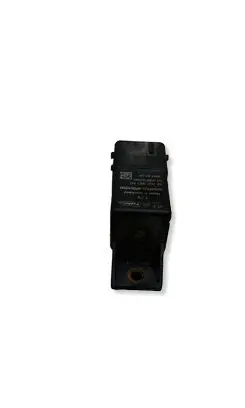 Ford Focus Glow plug pre-heat relay 9803299780 51299058A