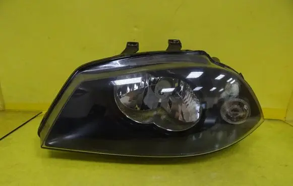 Seat Ibiza III (6L) Headlight/headlamp