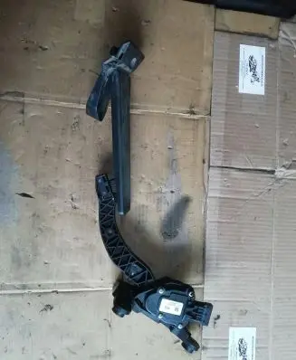 KIA Ceed Accelerator throttle pedal 327003XXXX PA66GF40