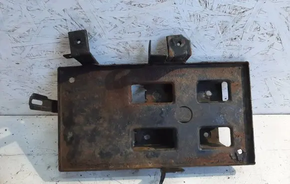 KIA Carnival Battery tray 