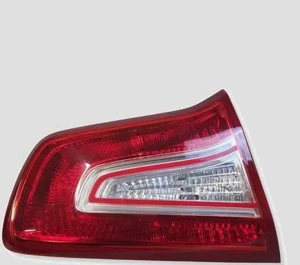 KIA Sportage Tailgate rear/tail lights 924053W0