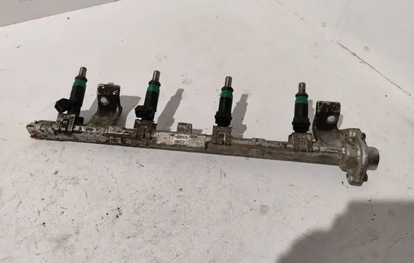 Fuel injectors set