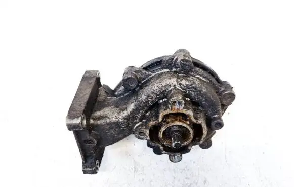 Ford Mondeo Mk III Water pump xs7q8a578 xs7q8k500
