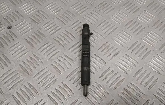 Renault Scenic II - Grand scenic II Fuel injector 8200421359