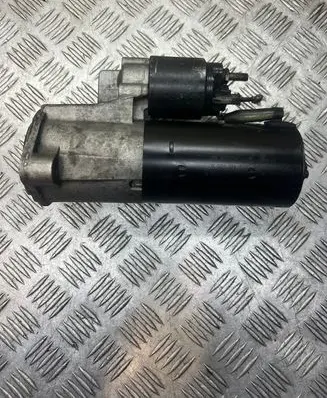 Volkswagen PASSAT B5.5 Starter motor 001124020 068911024H