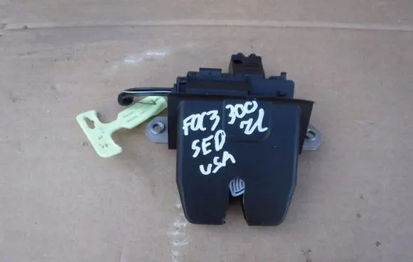 Ford Focus Tailgate/trunk/boot lock/catch/latch BM51A442A66CC