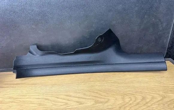BMW 3 E90 E91 Rear sill trim cover 7066992