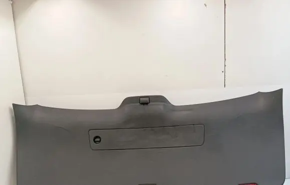 Porsche Macan (95B) Tailgate trim 95B867979