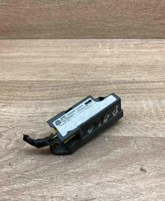 Seat Ibiza II (6k) Airbag deployment crash/impact sensor IJ0909606R