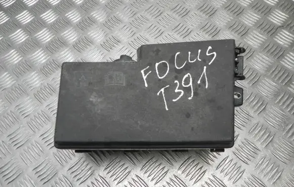 Ford Fiesta Fuse box set AV6T14A067AB G3937