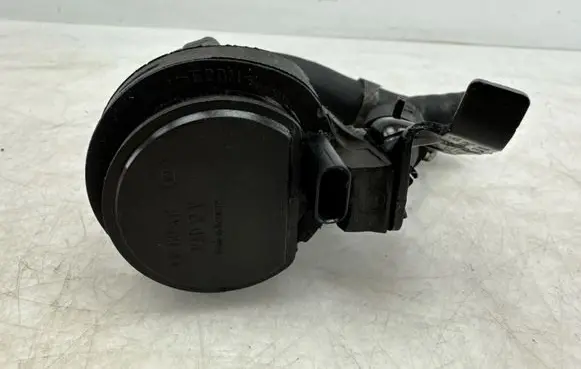Volkswagen Golf VII Electric auxiliary coolant/water pump 5Q0965567