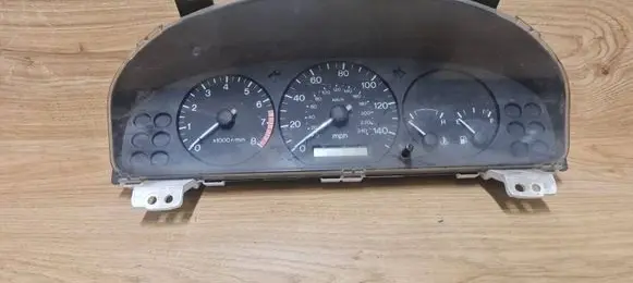 Mazda 626 Speedometer (instrument cluster) 769218200A