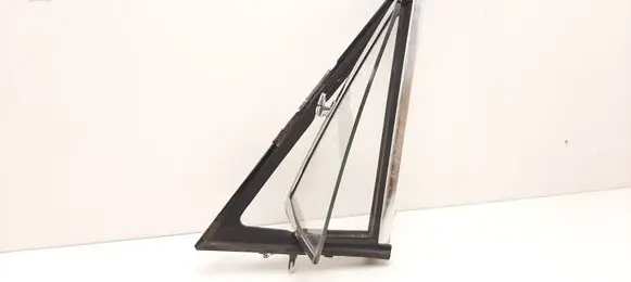 Mercedes-Benz COMPAKT W115 Front door vent window glass four-door 