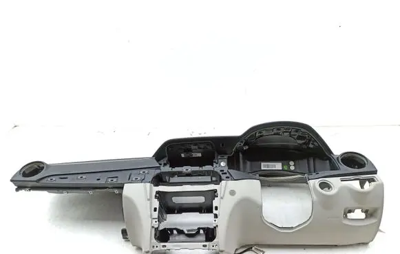 Mercedes-Benz C W204 Dashboard