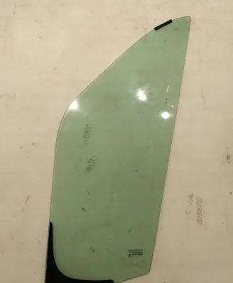 Renault Master III Front triangle window/glass AS2M3240DOT682 43R001582