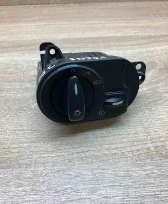 Ford Focus Light switch 4S4T13A024BB