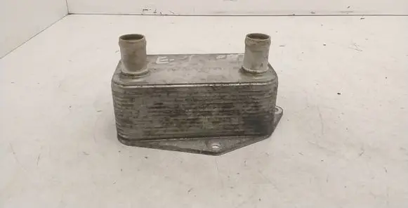 Engine oil radiator