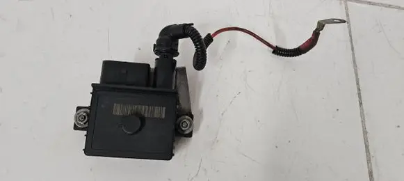 BMW 5 E60 E61 Glow plug pre-heat relay 859172301