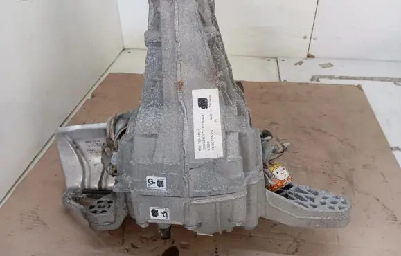 Porsche Macan (95B) Rear differential 95B525015M