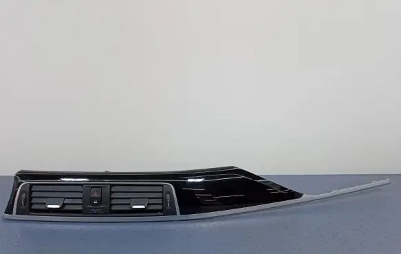 BMW 3 F30 F35 F31 Side skirt rear trim 9231458