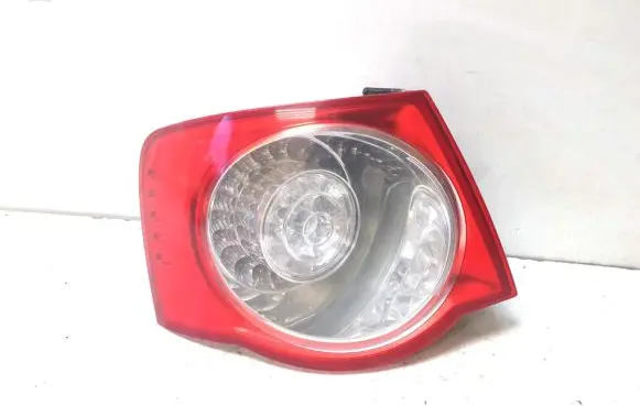 Volkswagen Jetta V Rear/tail lights 1K5945095