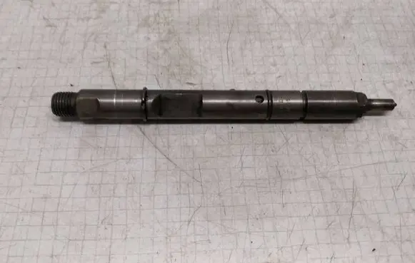 Audi A6 S6 C5 4B Fuel injector 059130201D 043213305