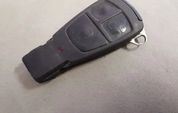 Mercedes-Benz E W210 Ignition key/card 