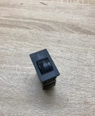 Toyota Avensis T250 Headlight level height control switch