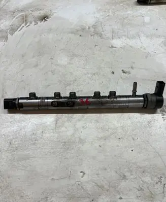 BMW 3 E90 E91 Fuel main line pipe 7809127 020822L1 0445214182