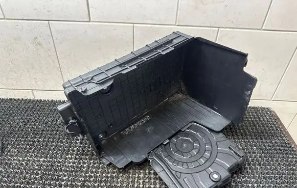 Citroen DS3 Battery box tray 9801801880 9688828380