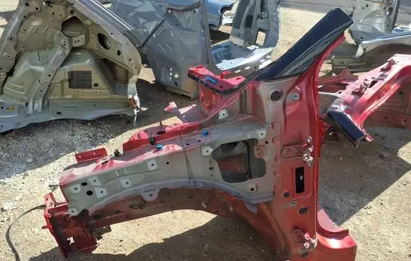 Renault Megane E-Tech Front quarter panel 641007864R