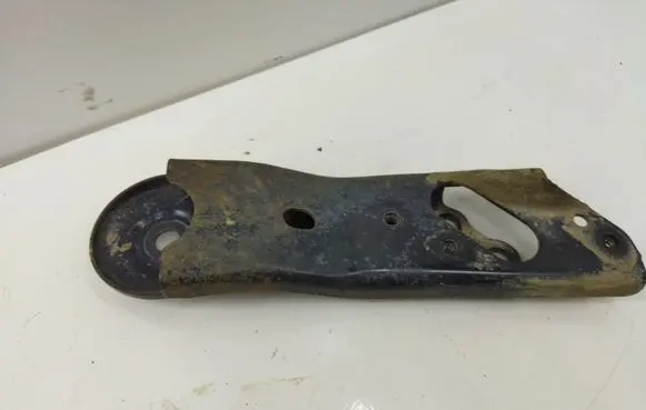 Other rear suspension part