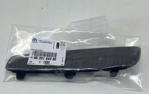 Opel Astra J Front bumper corner part panel trim 9839194980