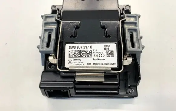 Audi A4 S4 B9 8W Windshield/windscreen camera 8W0907217C