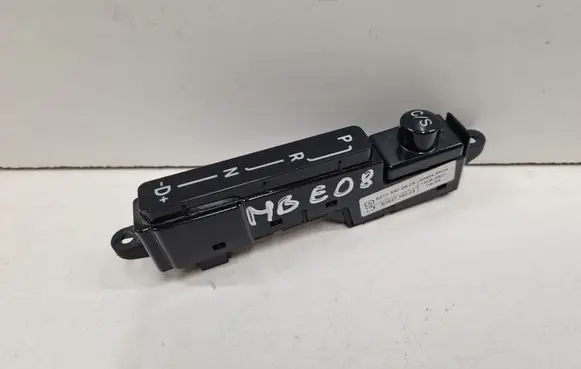 Mercedes-Benz E W211 Gear shift selector indicator A2115420426 13569820